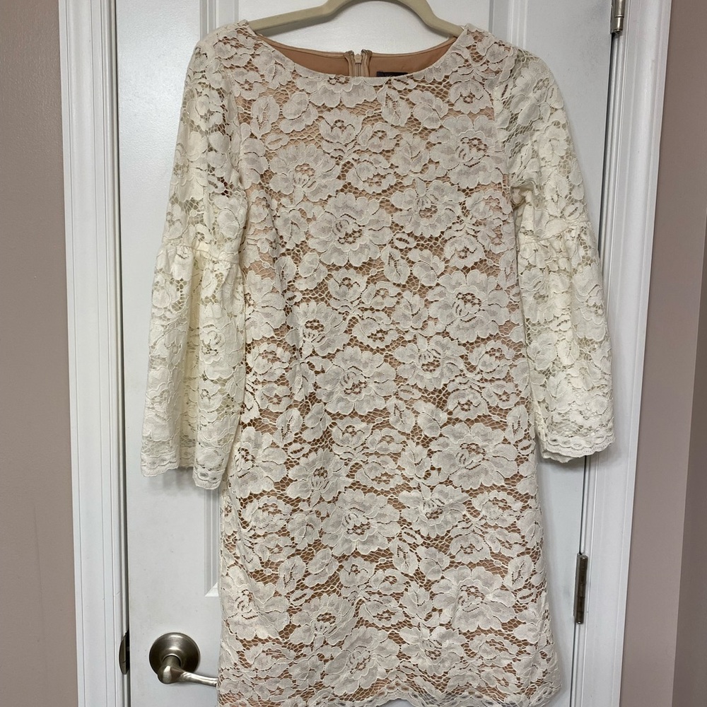Vince Camuto lace dress